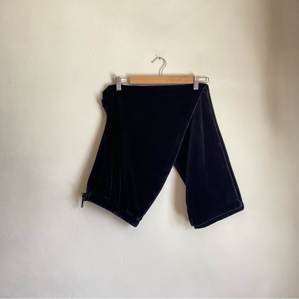 Black Velvet Lizwear Lounge Pants